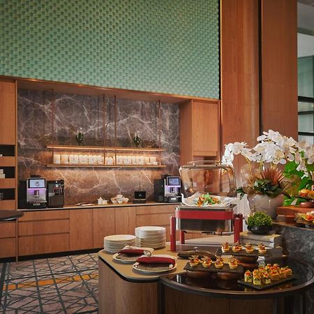 Amari Spice Penang Hotel Bayan Lepas Buitenkant foto The Coffee Bar