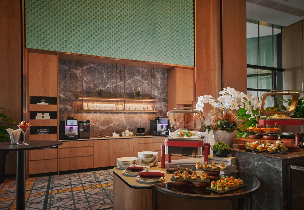 Amari Spice Penang Hotel Bayan Lepas Buitenkant foto The Coffee Bar