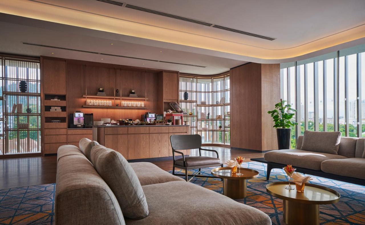 Amari Spice Penang Hotel Bayan Lepas Buitenkant foto The Residence